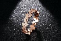 Rose Gold Wavy Ring