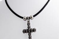 Vintage Skull and Cross Leather Choker