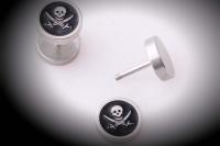 Fake Ear Plug - Skull Design in Stainless Steel