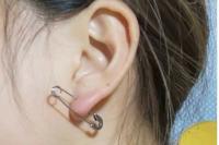 Earrings Punk Goth Safety Pin