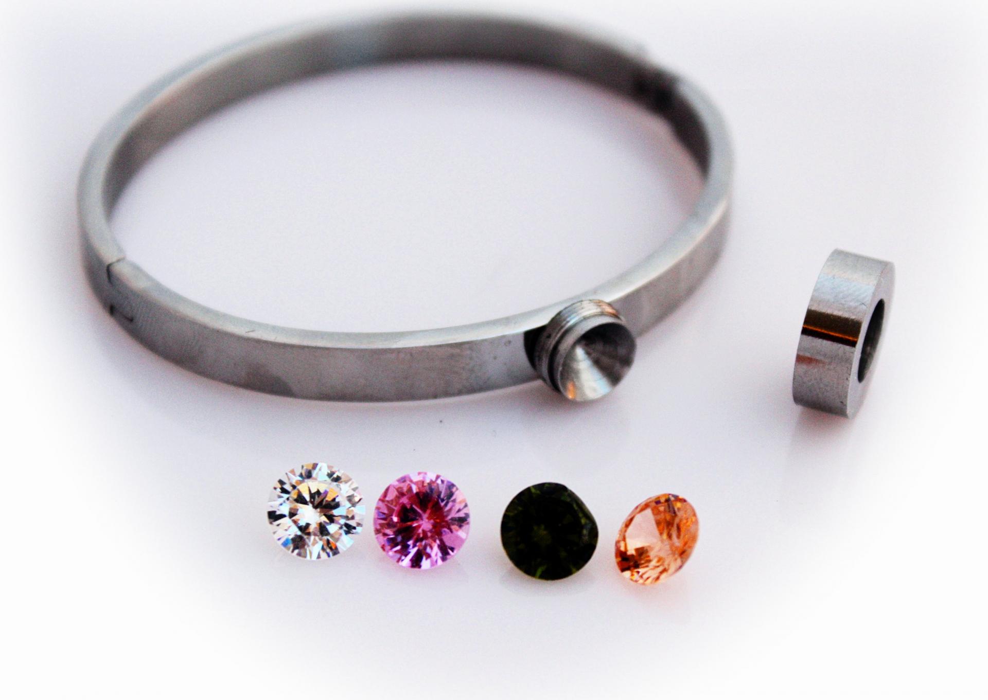 Stainless Steel Stud Bracelet - Change The Gems!