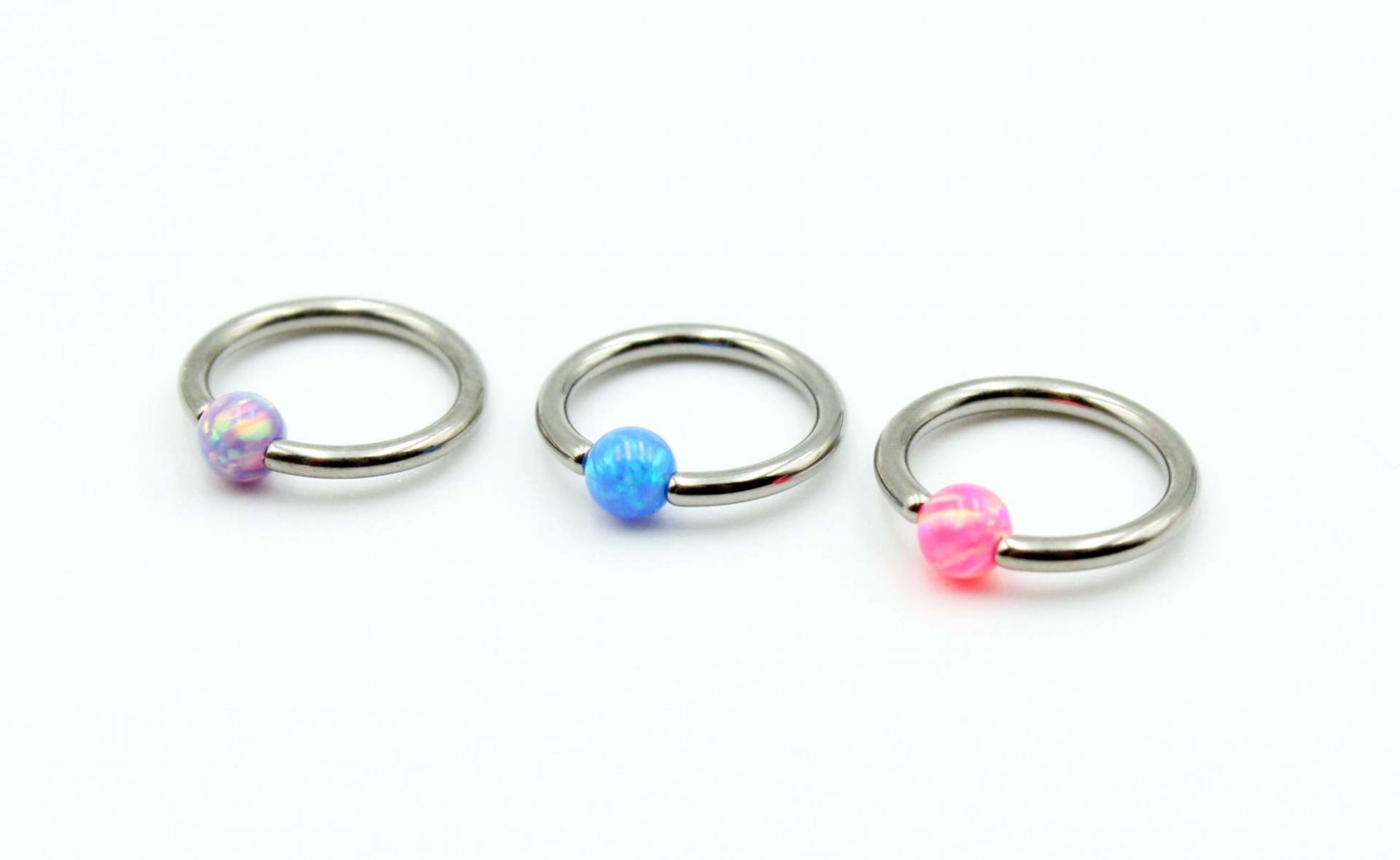 BCR Captive Ring With Opal 