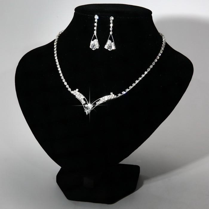 Crystal Teardrop Jewellery Set  - Choker and Earrings