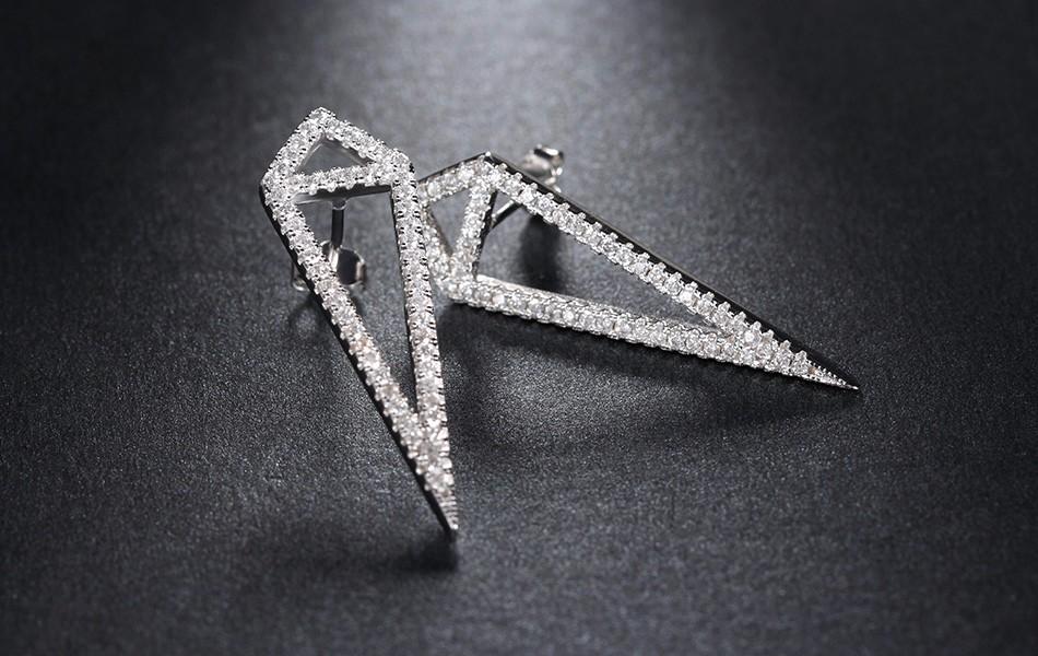 Sharp Triangle Unique Crystal Earrings