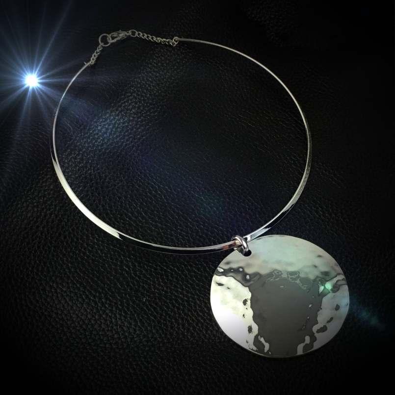 Circle Dome Statement Torque Choker