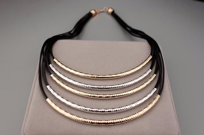 Multilayer Tube Leather Choker Necklace
