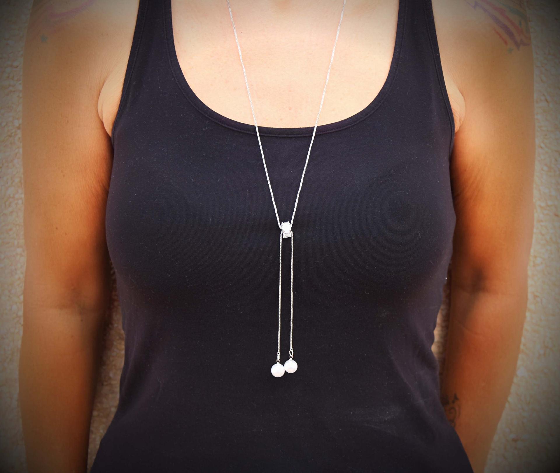 Long Tassel Necklace With Pearl Design