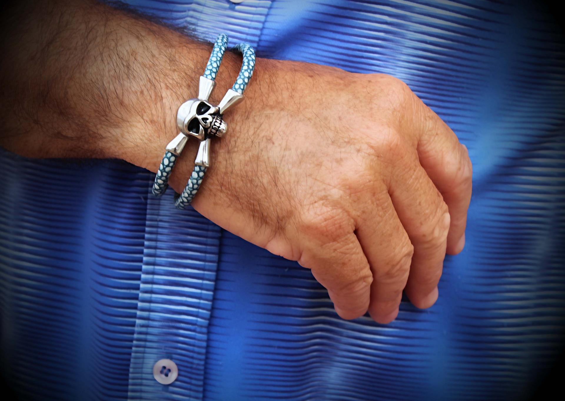 Leather Skull Pirate Double Layer Bracelet In Stingray Leather - Customisable!