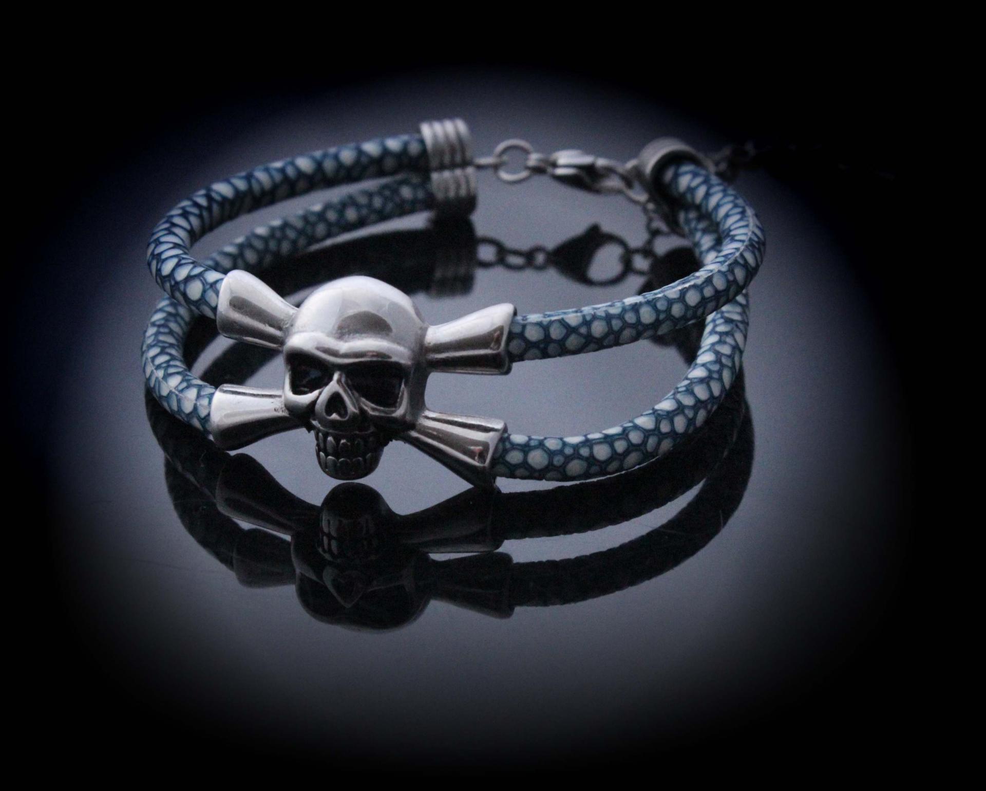 Leather Skull Pirate Double Layer Bracelet In Stingray Leather - Customisable!