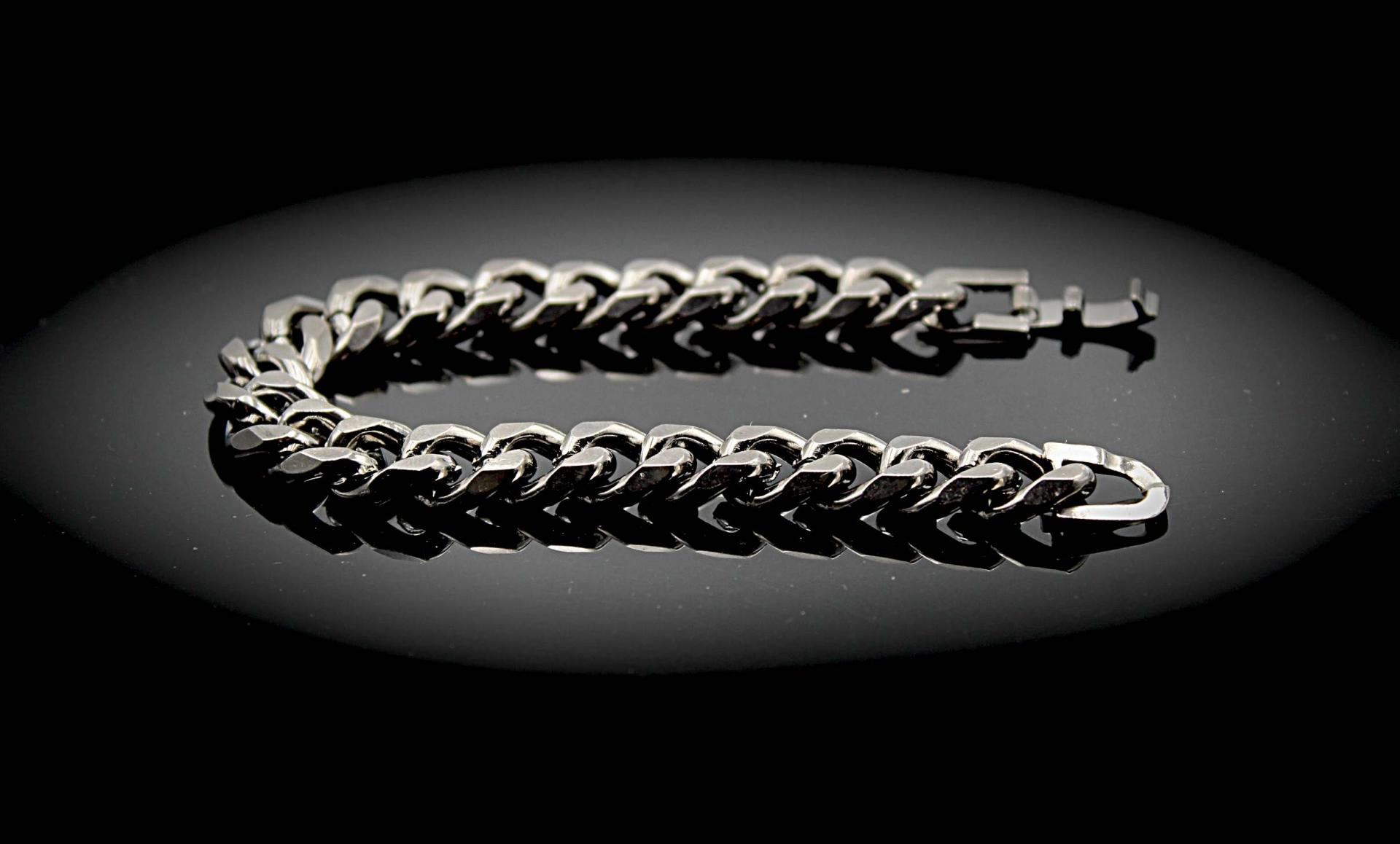 Gunmetal Black urban link chain bracelet from Chrissie C