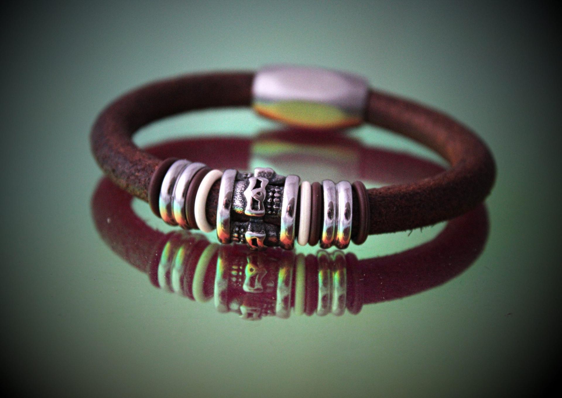 Leather & Steel Skull Bracelet - Customise Your Size & Colour | Wow ...