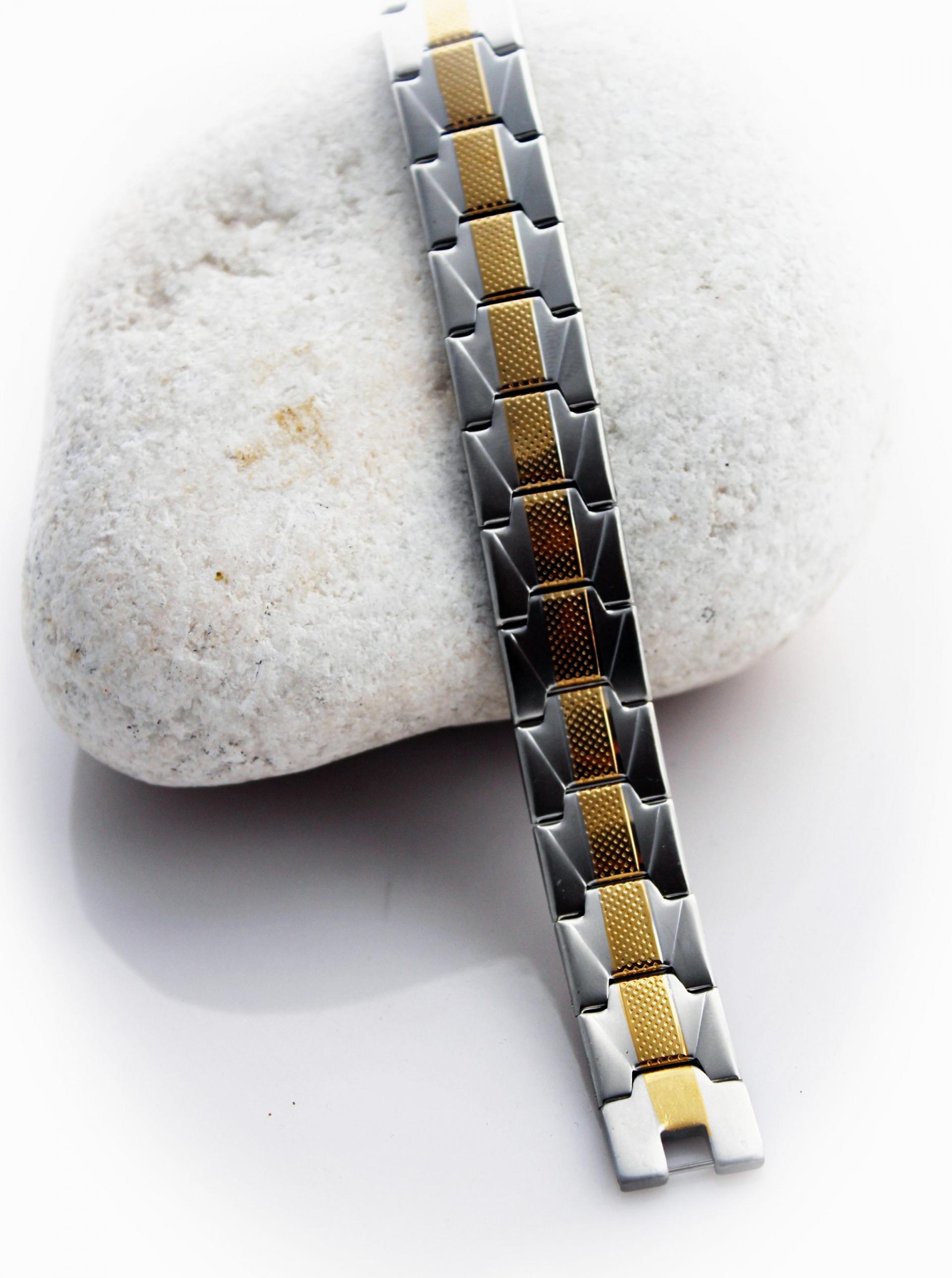 Stainless Steel Link Chain Bracelet - Gold & Silver Fusion