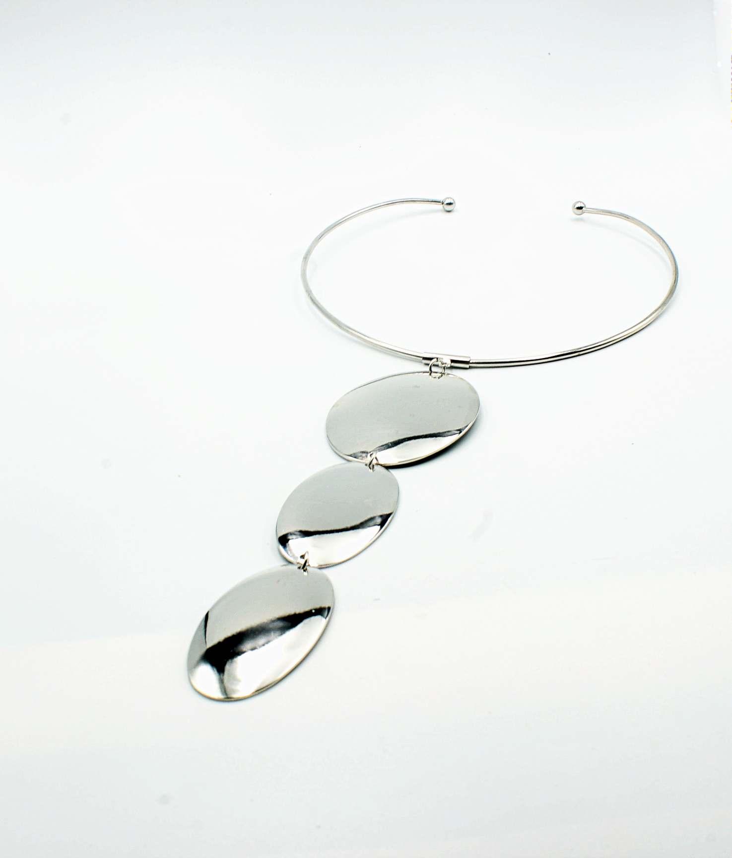 Triple Oval Circle Statement Torque Choker