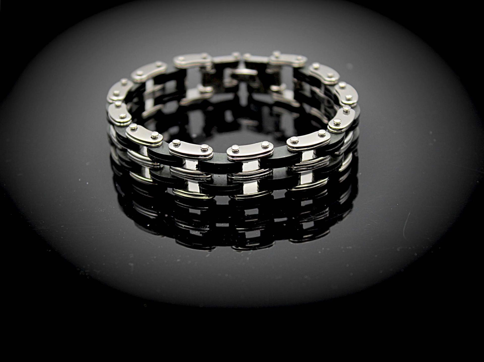 Stainless Steel & Silicone  5 Tier Bracelet