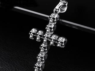 Vintage Skull and Cross Pendant