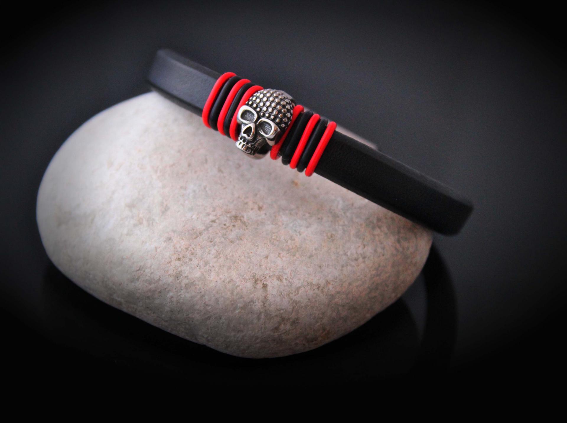 Skull Bracelet - Flat Leather - Customisable!